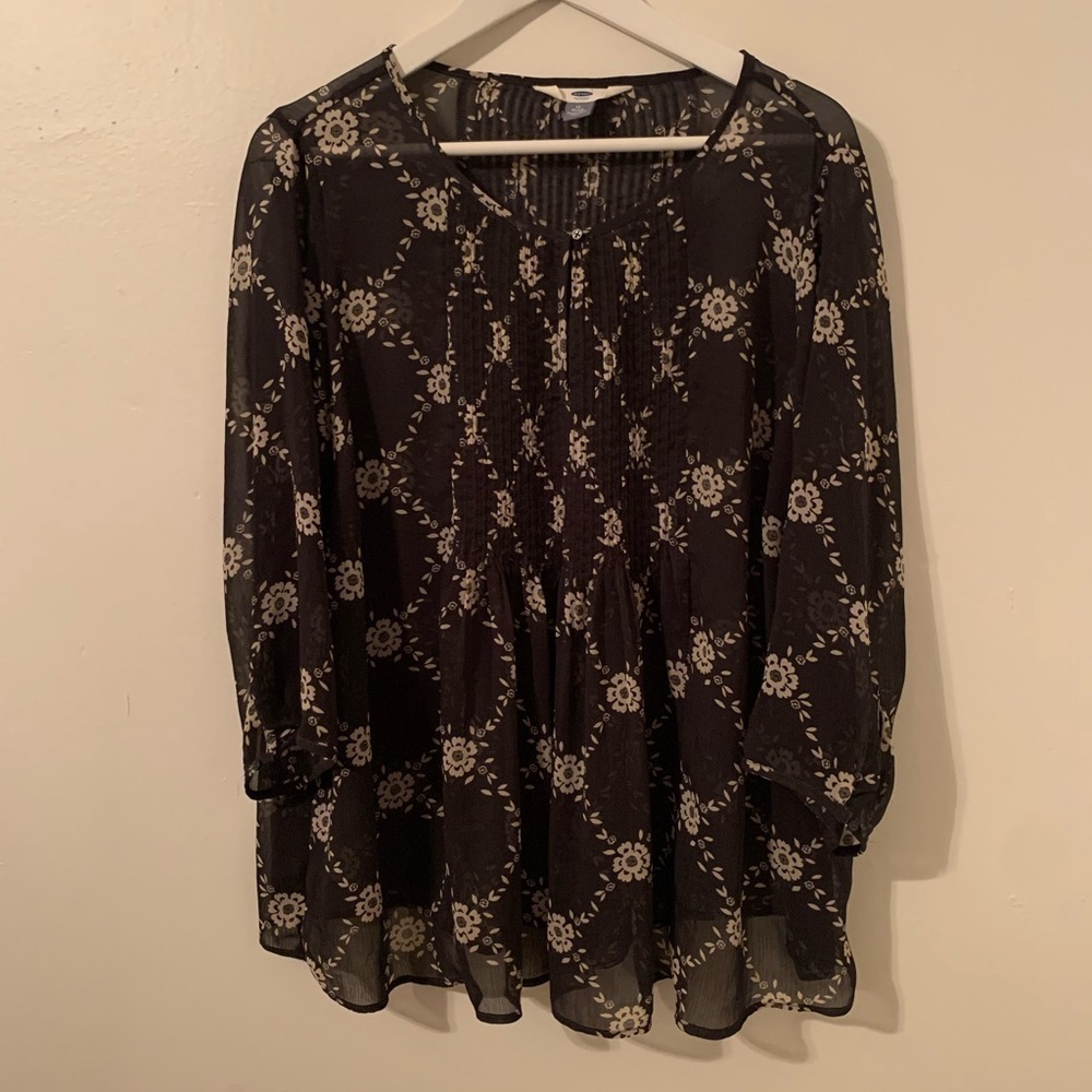 Old Navy 1X Plus Sheer Blouse